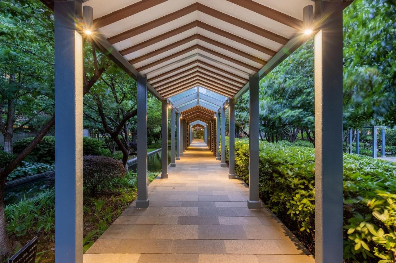 Millennium Hotel Wuxi Уси Экстерьер фото