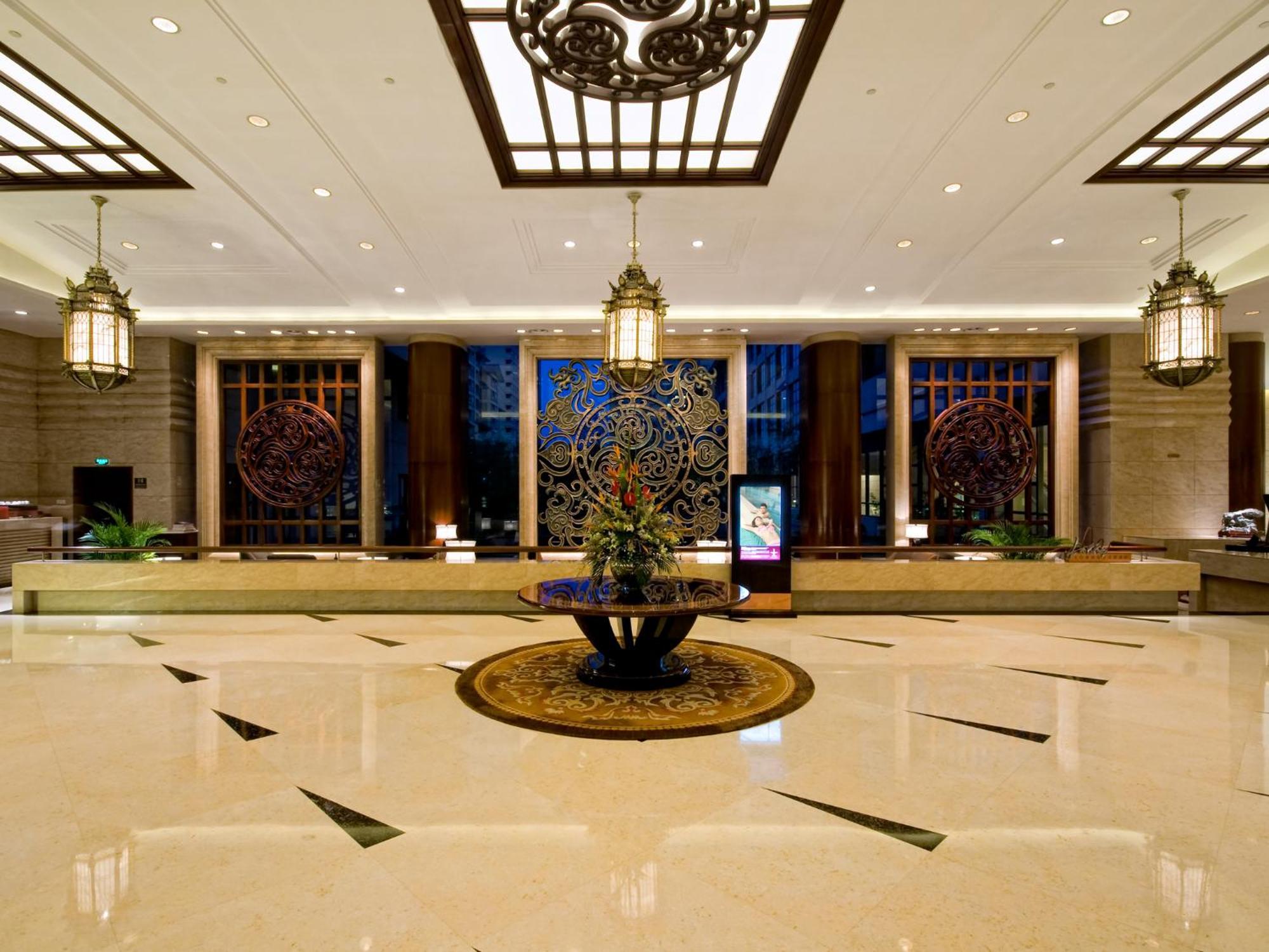 Millennium Hotel Wuxi Уси Экстерьер фото