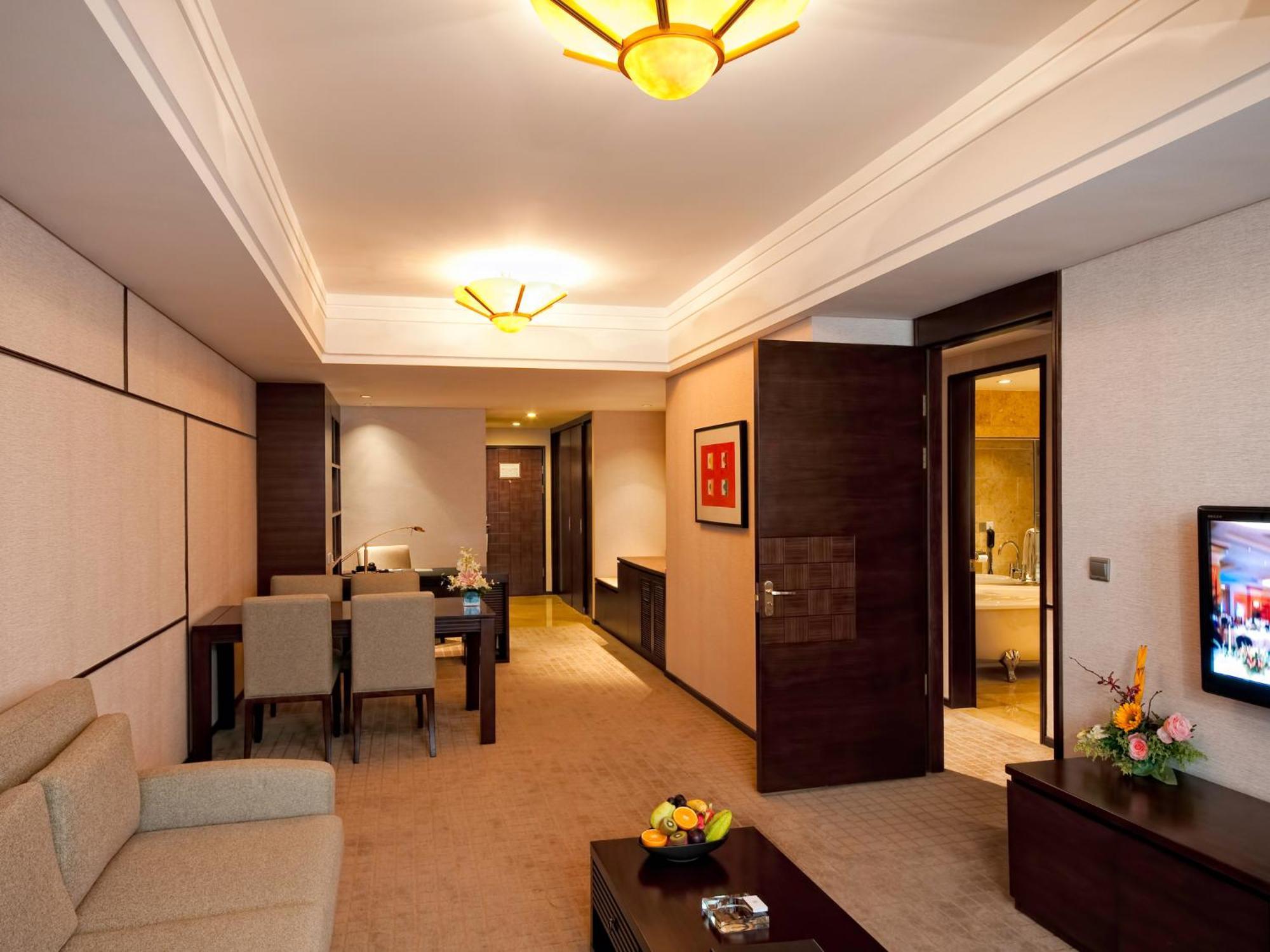 Millennium Hotel Wuxi Уси Экстерьер фото